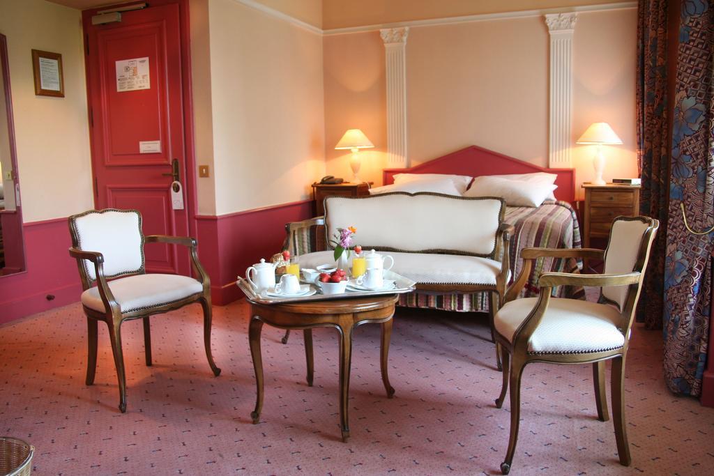 Le Cedre De Soyons Hotel Bilik gambar