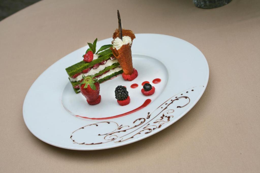 Le Cedre De Soyons Hotel Luaran gambar